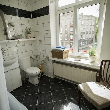 Przyjazne Mieszkanie Na Starym Miescie Gniezno Exterior photo